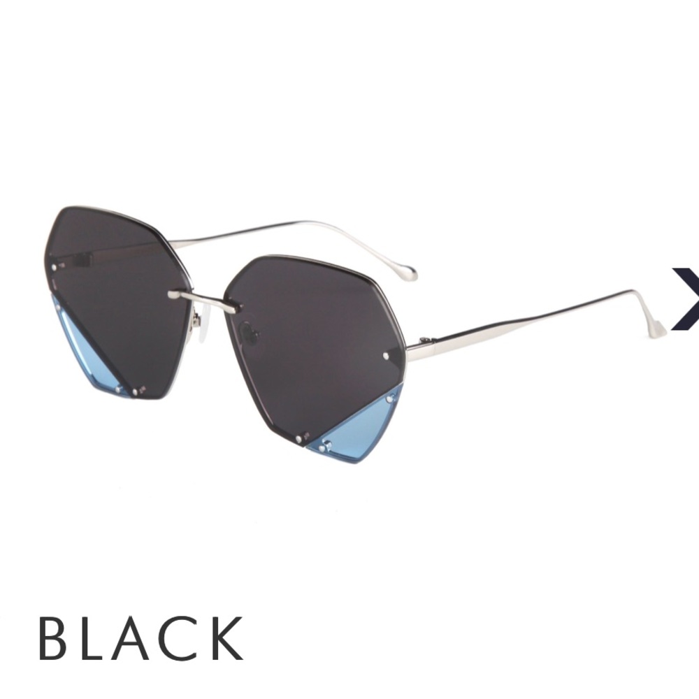 For Art’s sake - icy black sunglasses